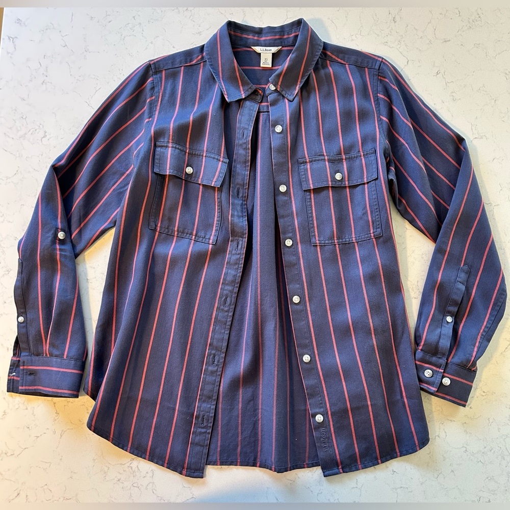 NWOT L.L. Bean Women’s (Medium fit)Soft-Washed Button Down Soft Tencel Shirt - Picture 16 of 16